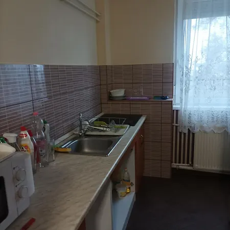 Matyas Pizzeria, Etterem Es Vendeghaz